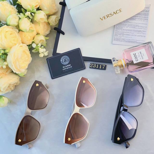 Versace镂空太阳镜高级感墨镜女潮流网红时尚街拍防紫外线眼镜